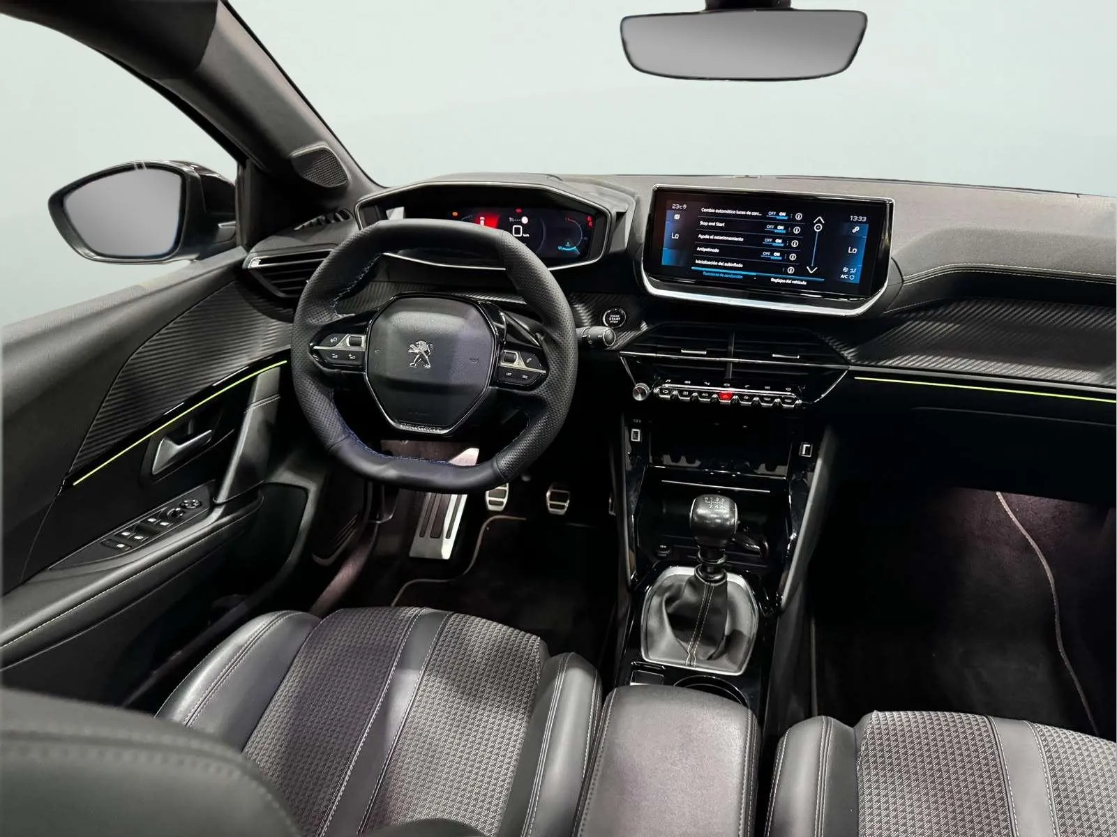 Peugeot 208 PureTech GT - foto 24