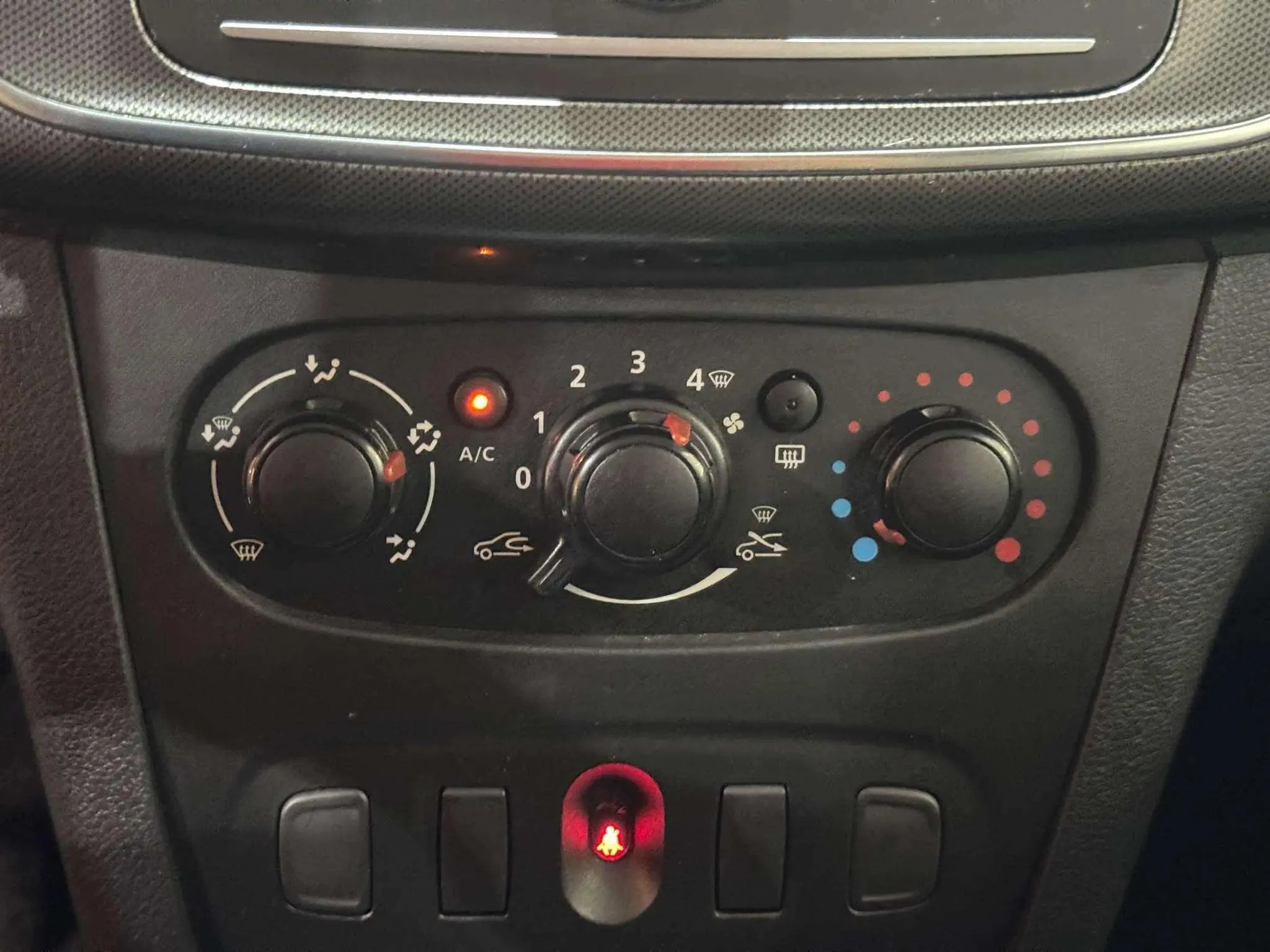 Dacia Sandero Stepway Comfort Blue dCi - foto 11