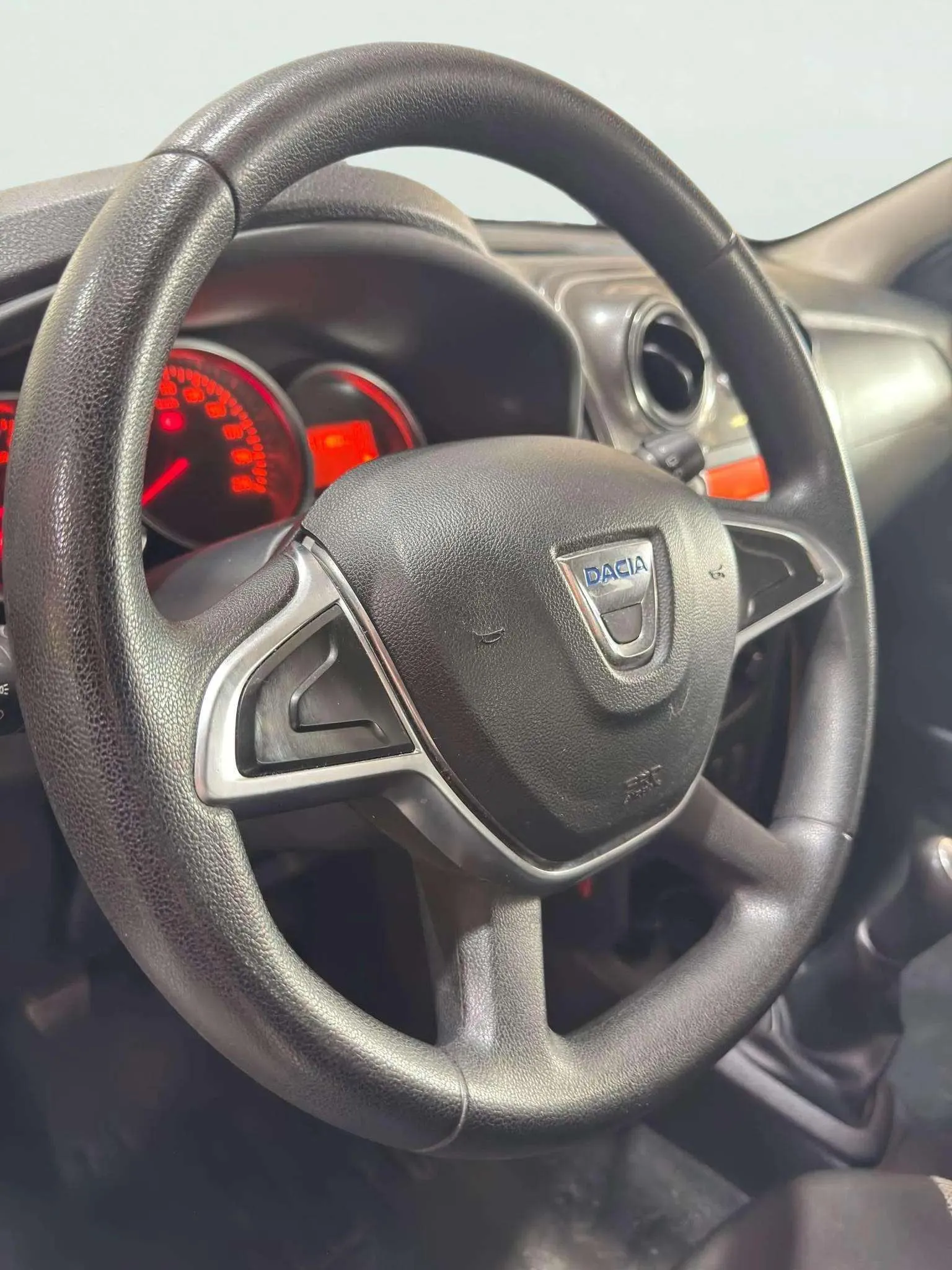 Dacia Sandero Stepway Comfort Blue dCi - foto 10