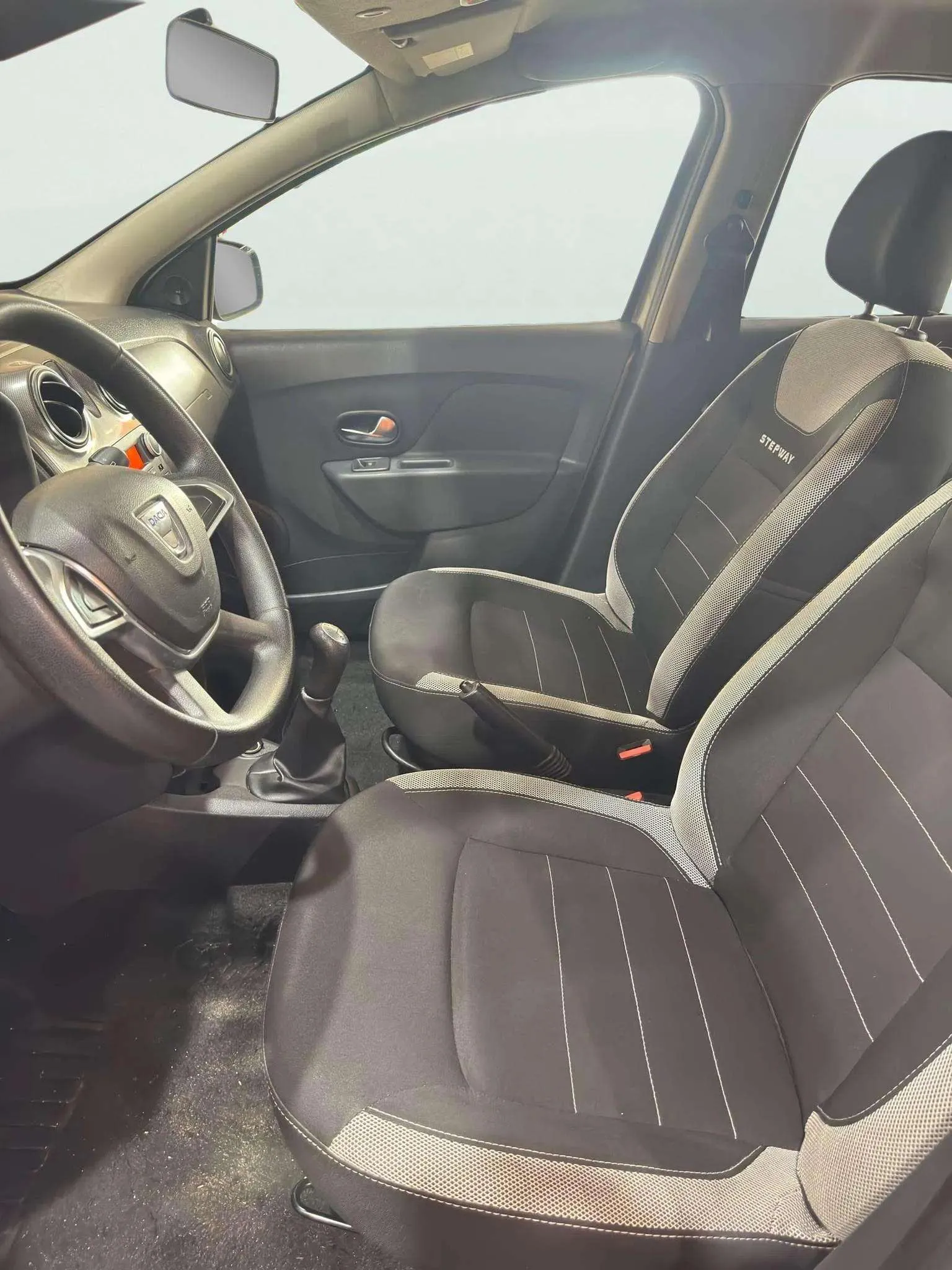 Dacia Sandero Stepway Comfort Blue dCi - foto 15