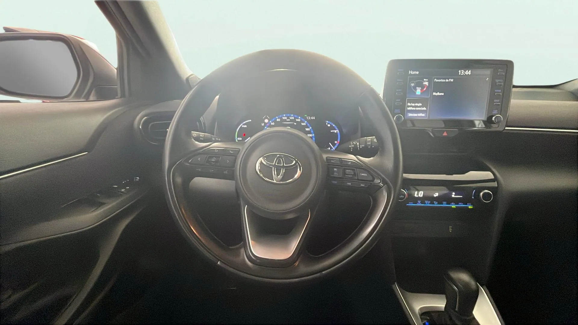 Toyota Yaris Cross 1.5 120H Adventure - foto 10