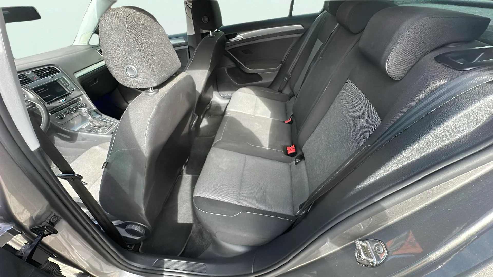 Volkswagen Golf Advance 1.6 TDI BMT DSG - foto 15