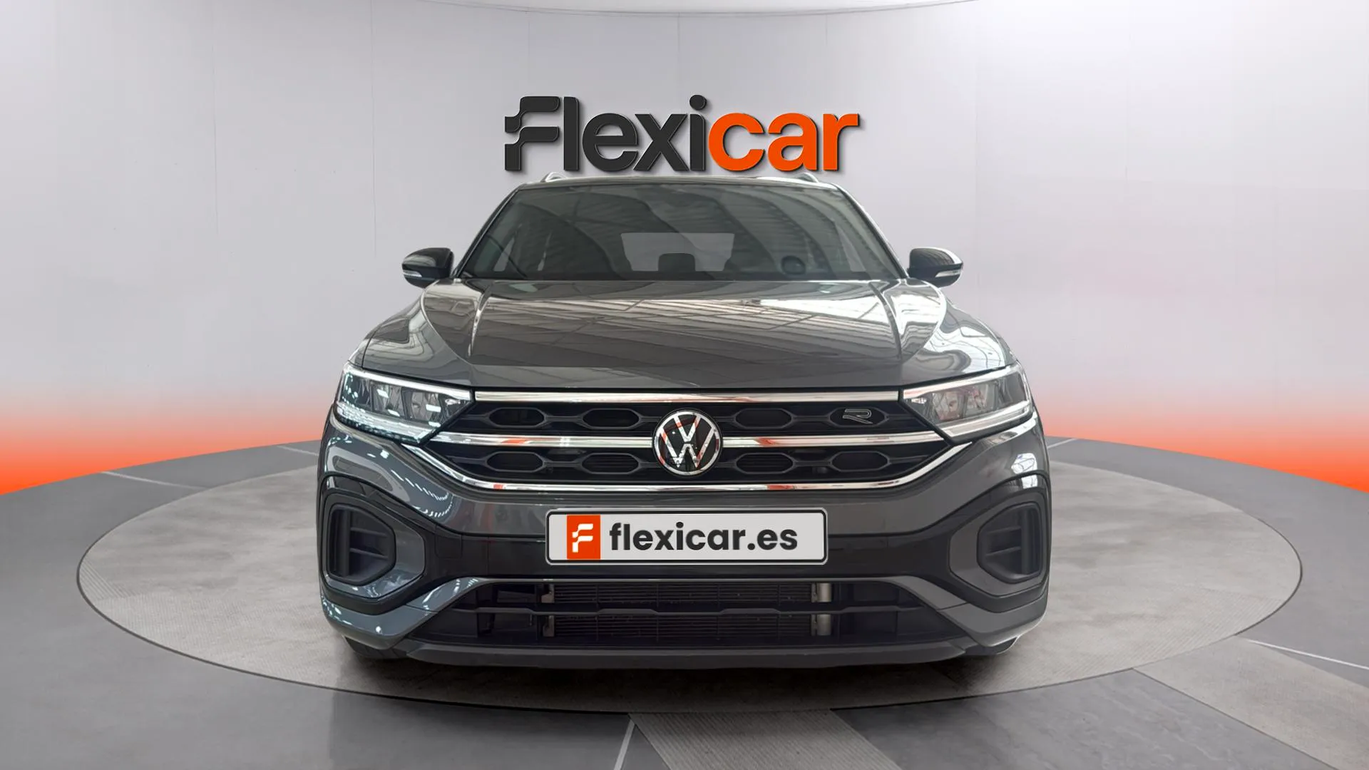 Volkswagen T-Roc R-Line 1.5 TSI DSG - foto 2