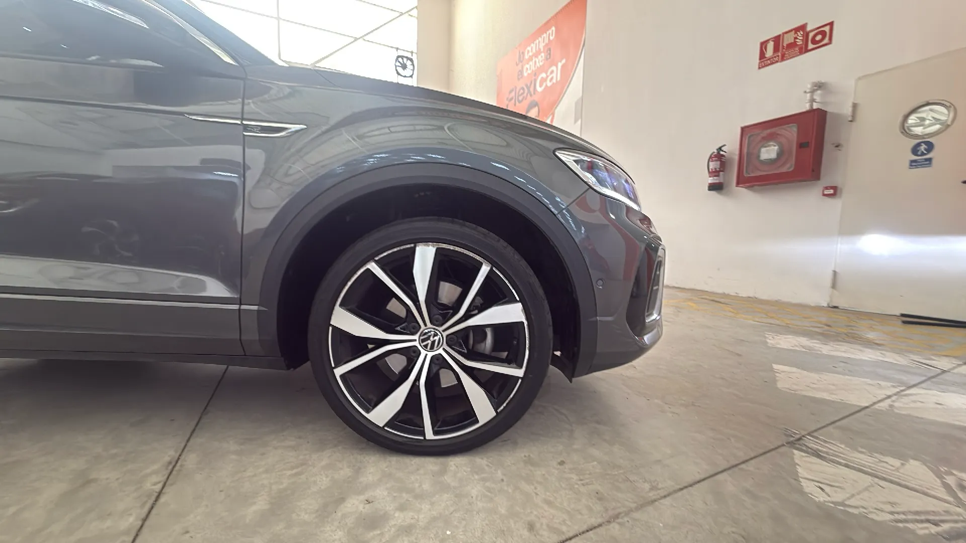 Volkswagen T-Roc R-Line 1.5 TSI DSG - foto 21