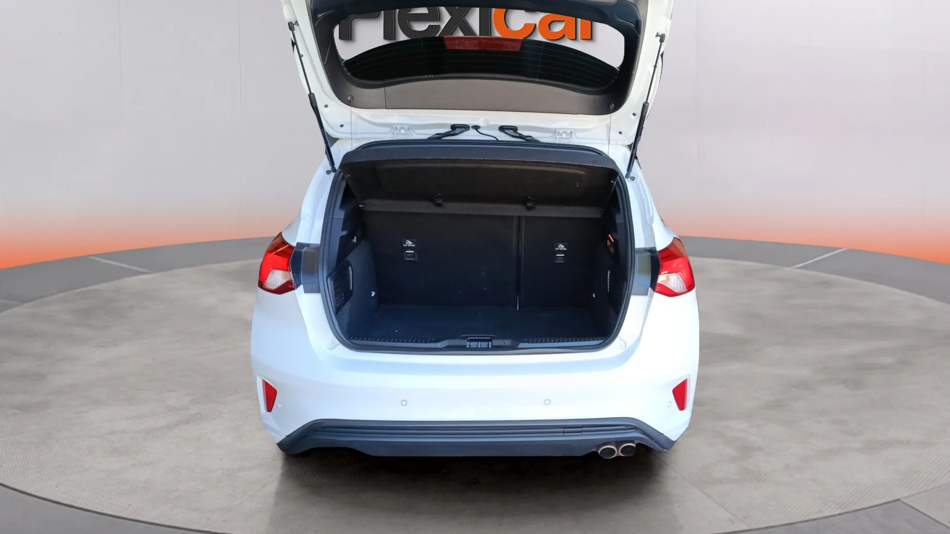 Ford Focus 1.0 EcoBoost MHEV Titanium - foto 16