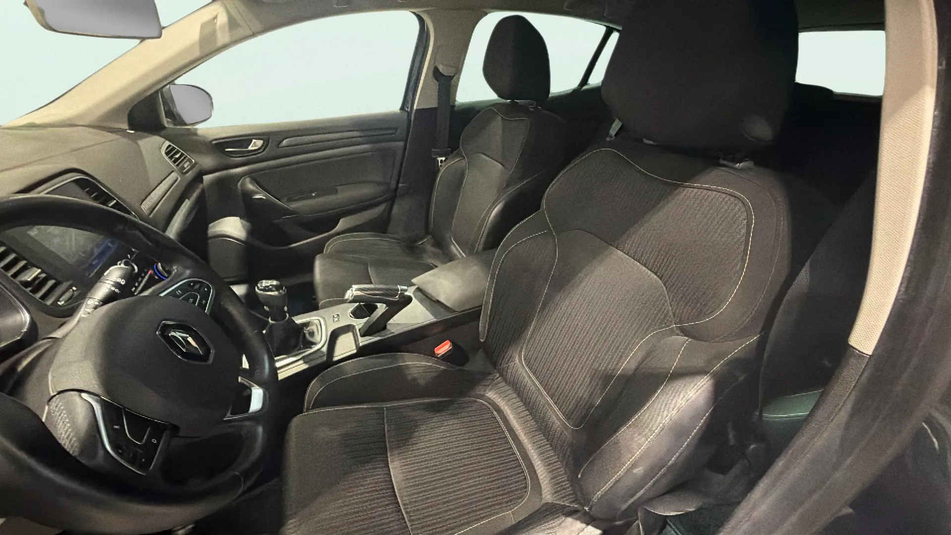 Renault Mégane Limited Energy TCe - foto 10