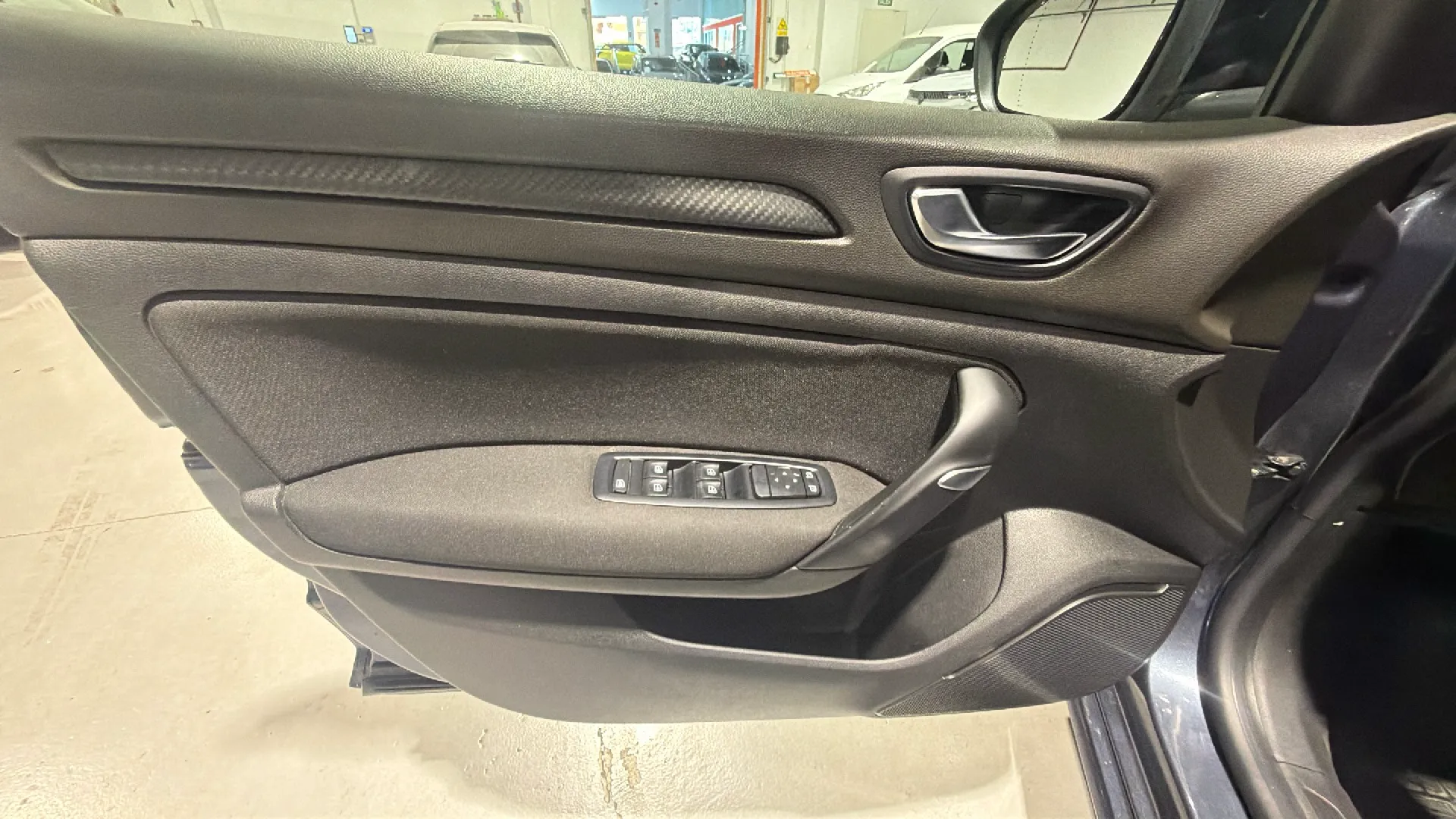 Renault Mégane Limited Energy TCe - foto 9