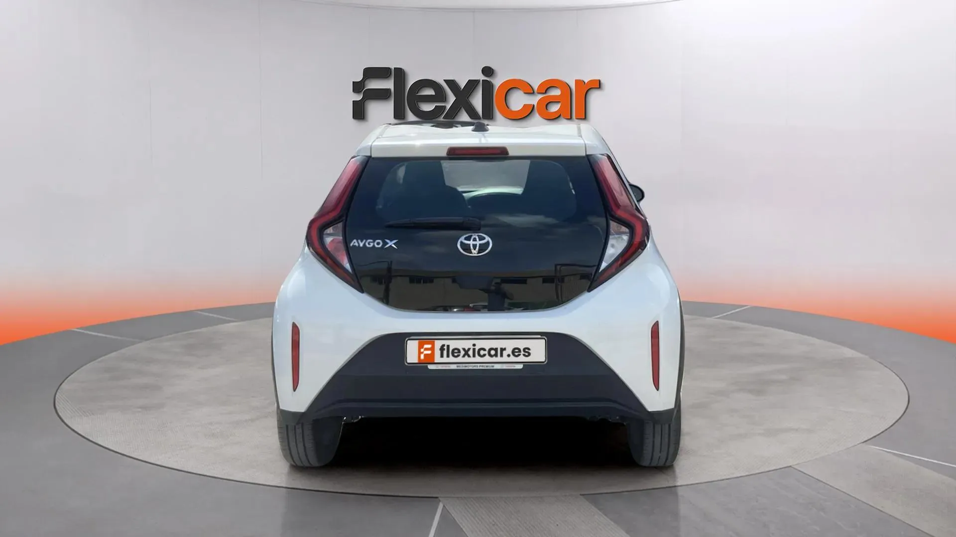 Toyota Aygo X 1.0 VVT-I Play - foto 5