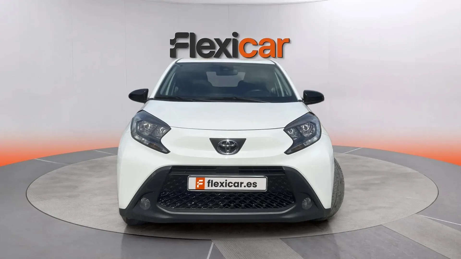 Toyota Aygo X 1.0 VVT-I Play - foto 2
