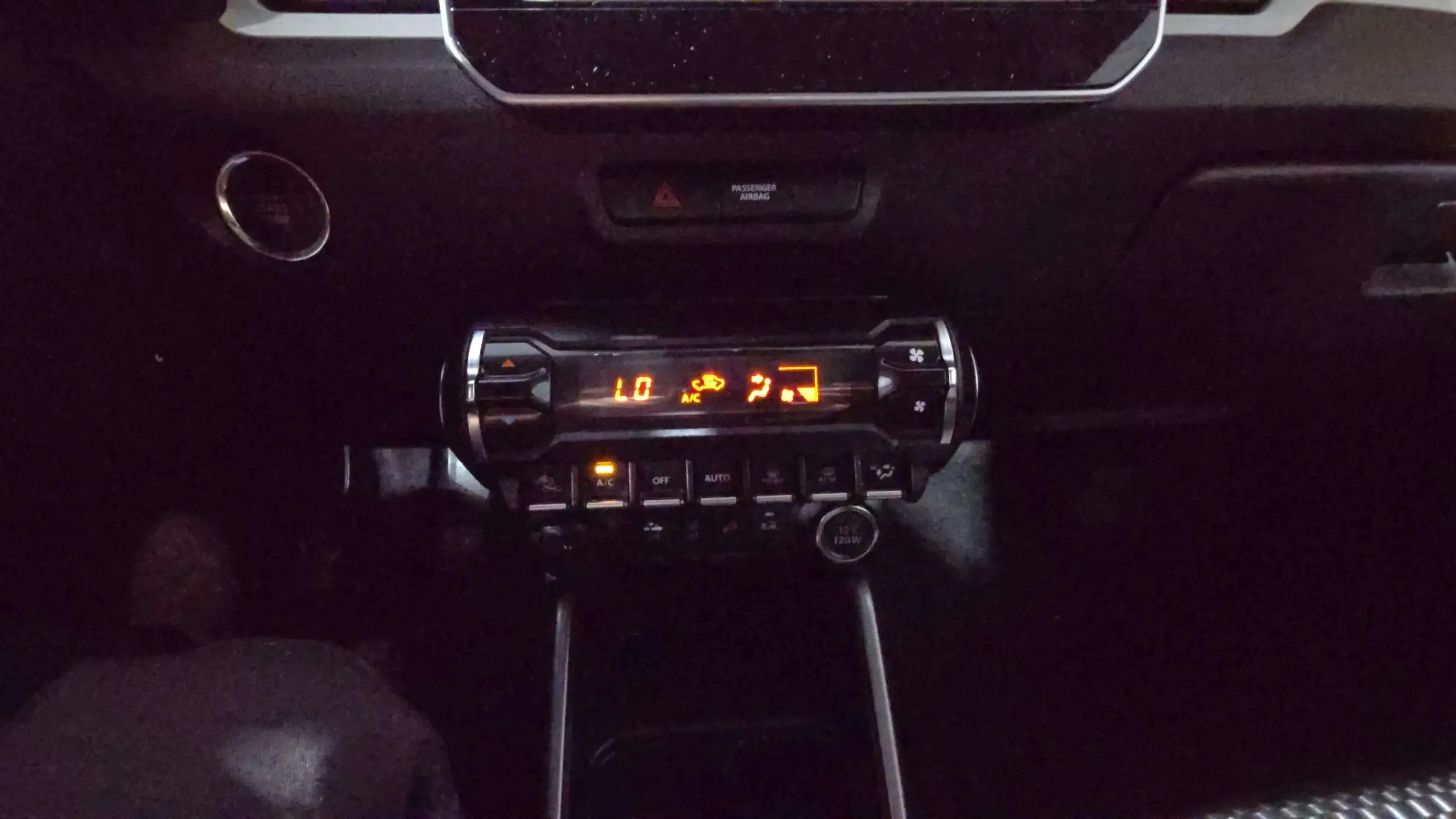 Suzuki Ignis 1.2 GLE 4WD Mild Hybrid - foto 22