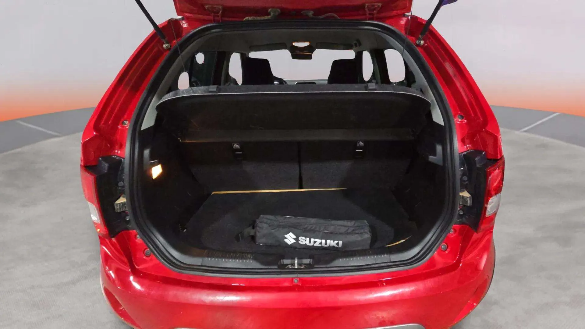 Suzuki Ignis 1.2 GLE 4WD Mild Hybrid - foto 9