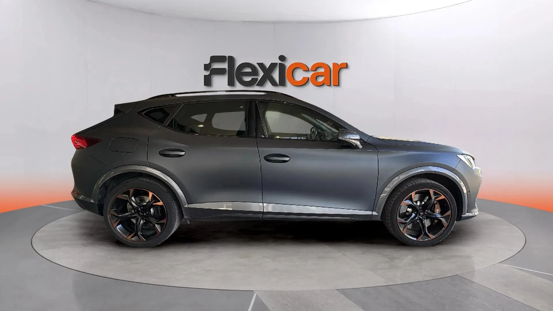 Cupra Formentor 2.0 TSI VZ 4Drive DSG - foto 2