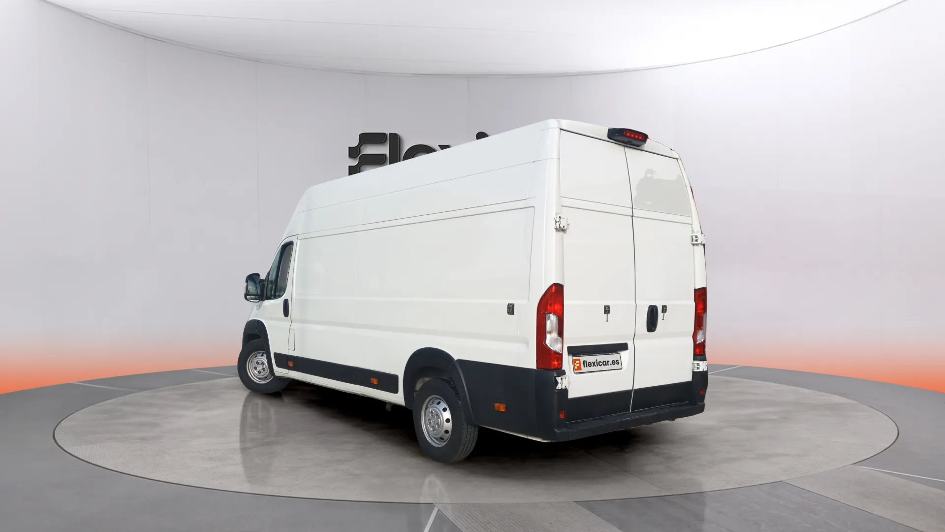 Citroën Jumper BlueHDi Furgón 33L2H2 - foto 6