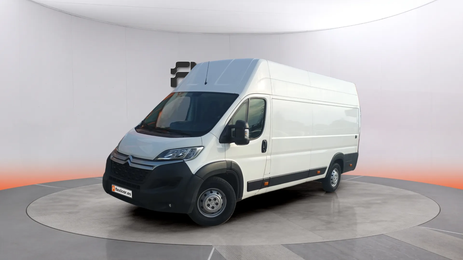 Citroën Jumper BlueHDi Furgón 33L2H2 - foto 3