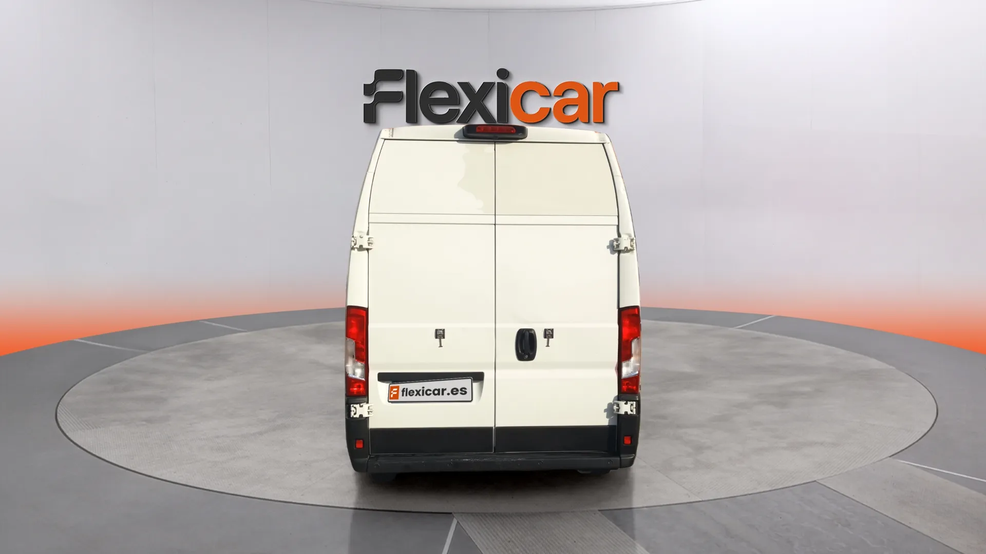 Citroën Jumper BlueHDi Furgón 33L2H2 - foto 5