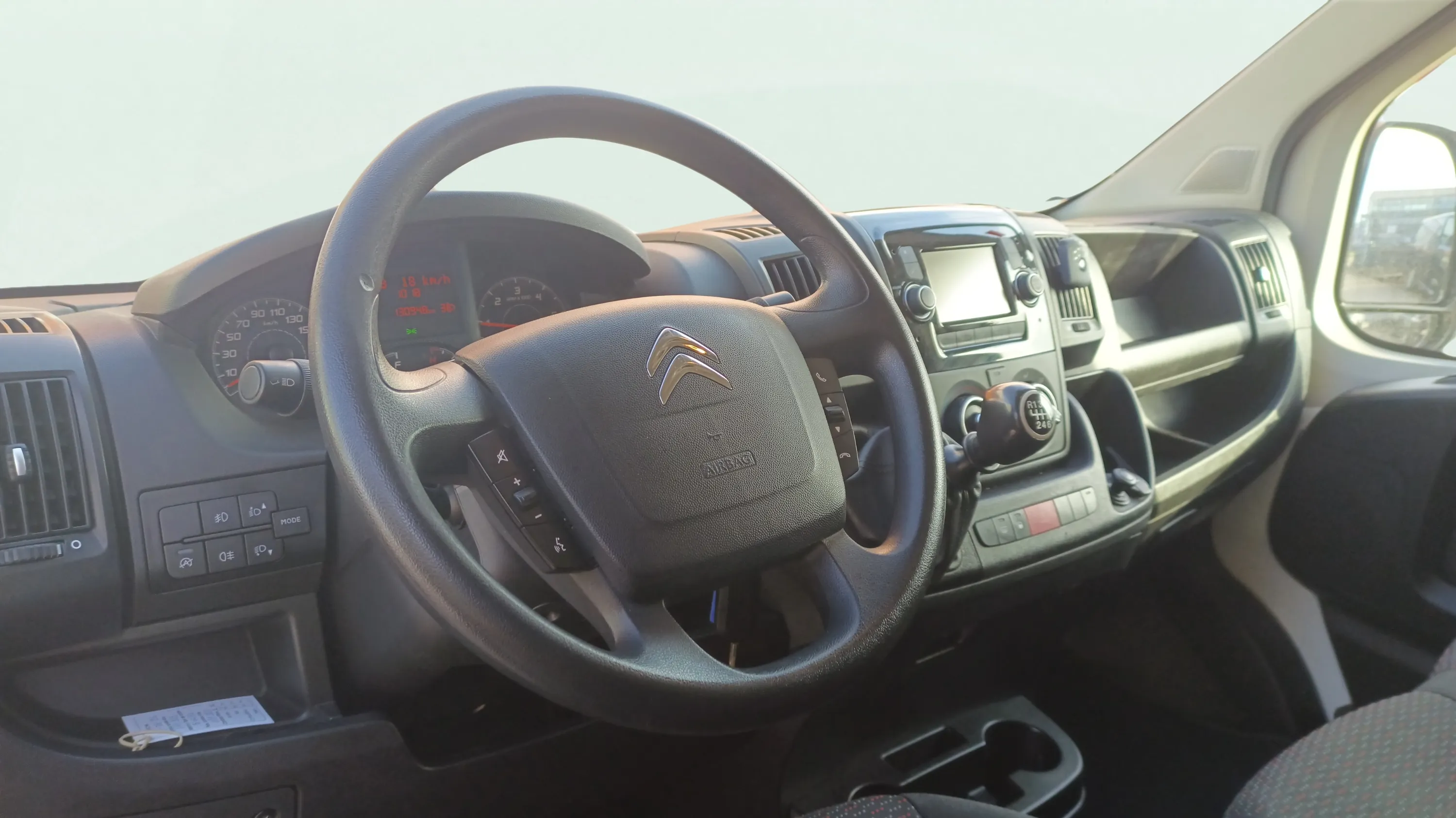 Citroën Jumper BlueHDi Furgón 33L2H2 - foto 13