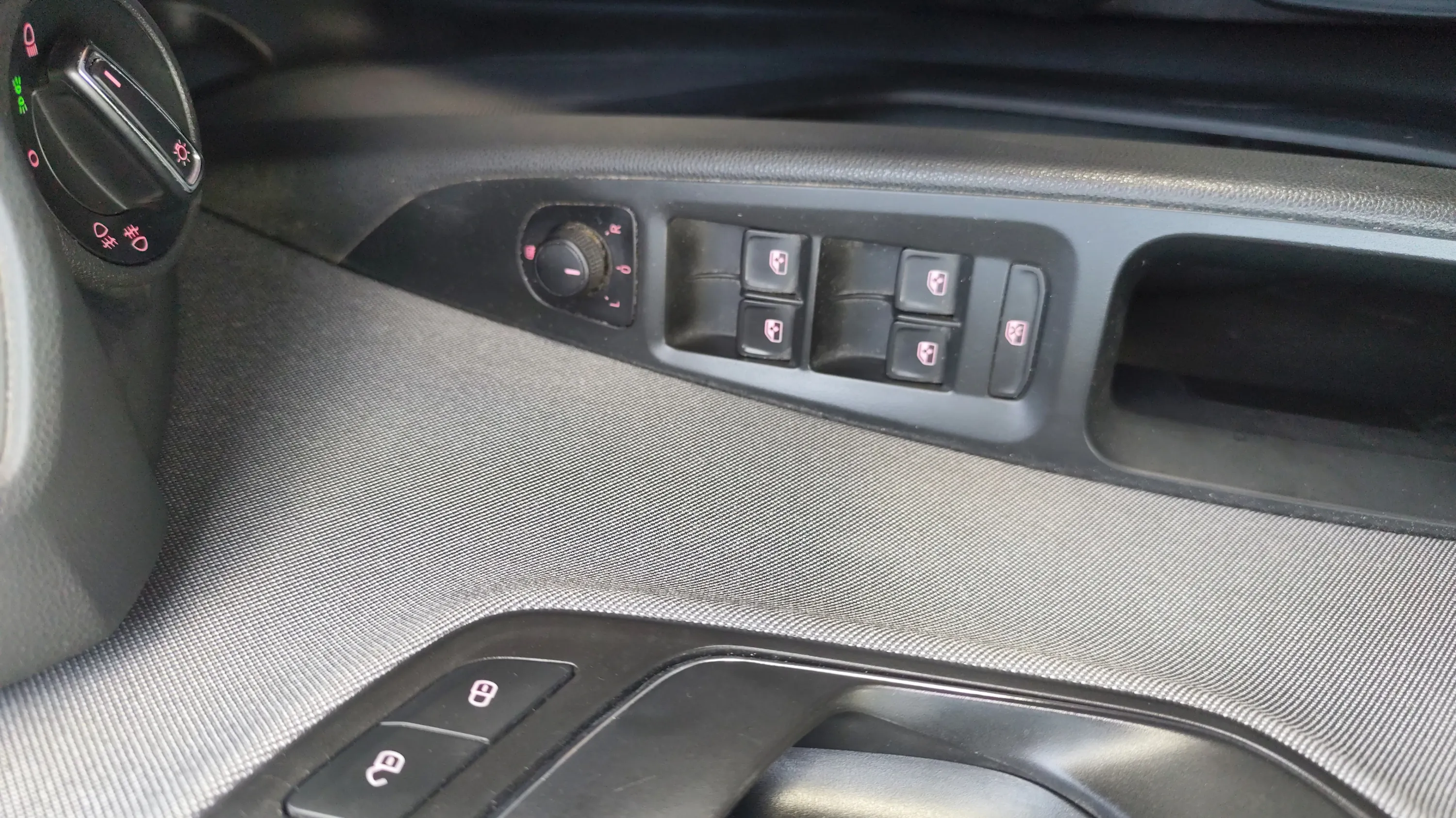 SEAT León 1.2 TSI Reference - foto 19