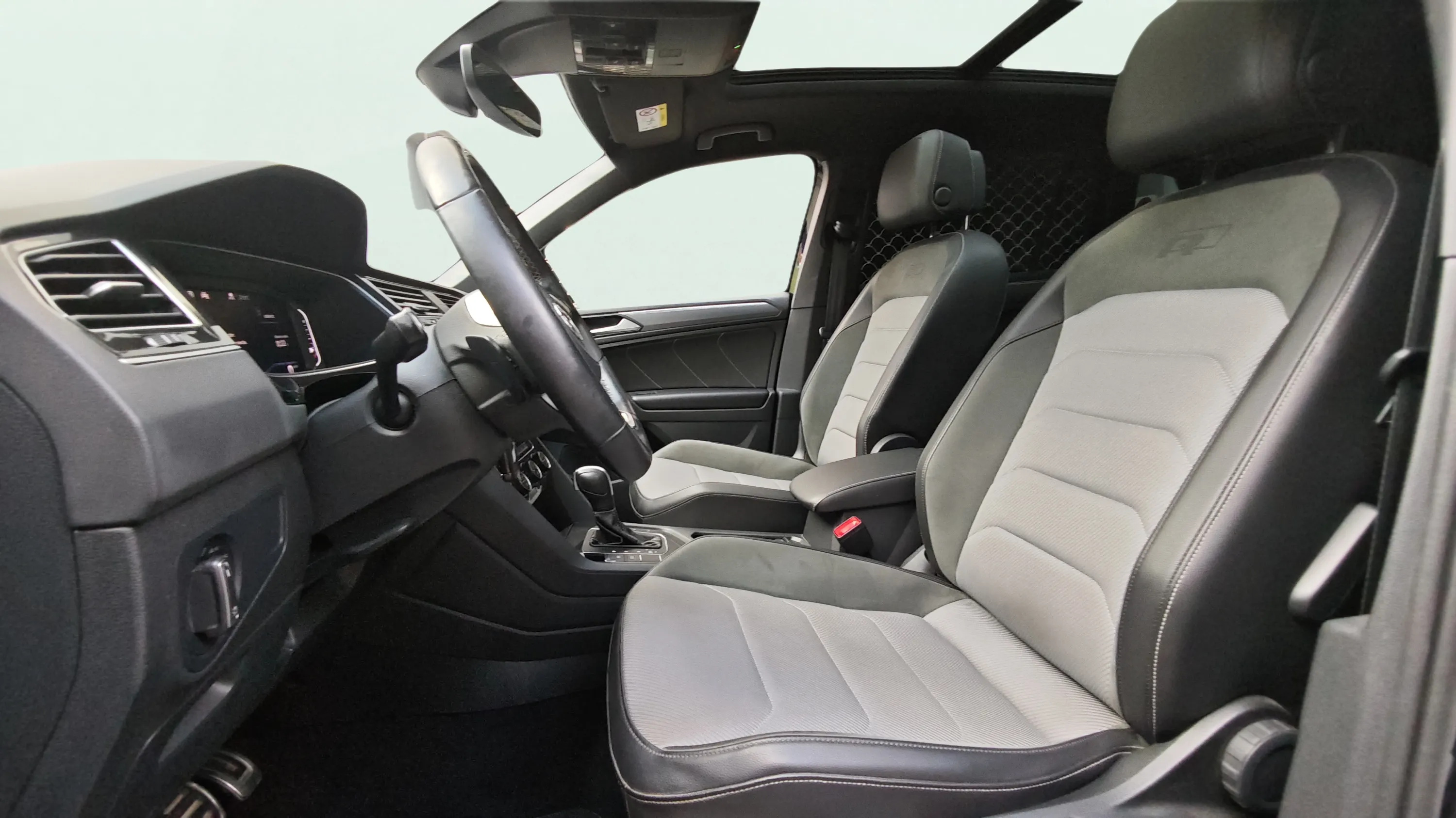 Volkswagen Tiguan Sport 1.5 TSI DSG - foto 7