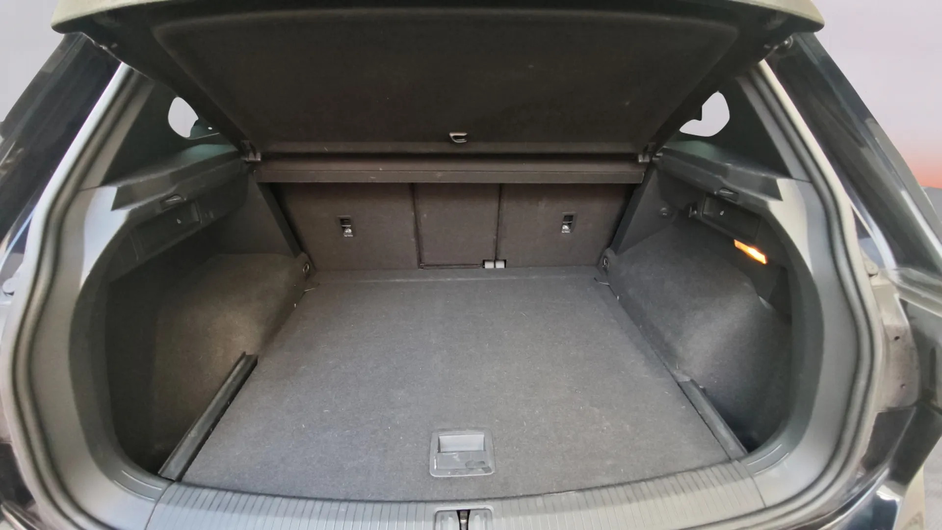 Volkswagen Tiguan Sport 1.5 TSI DSG - foto 12