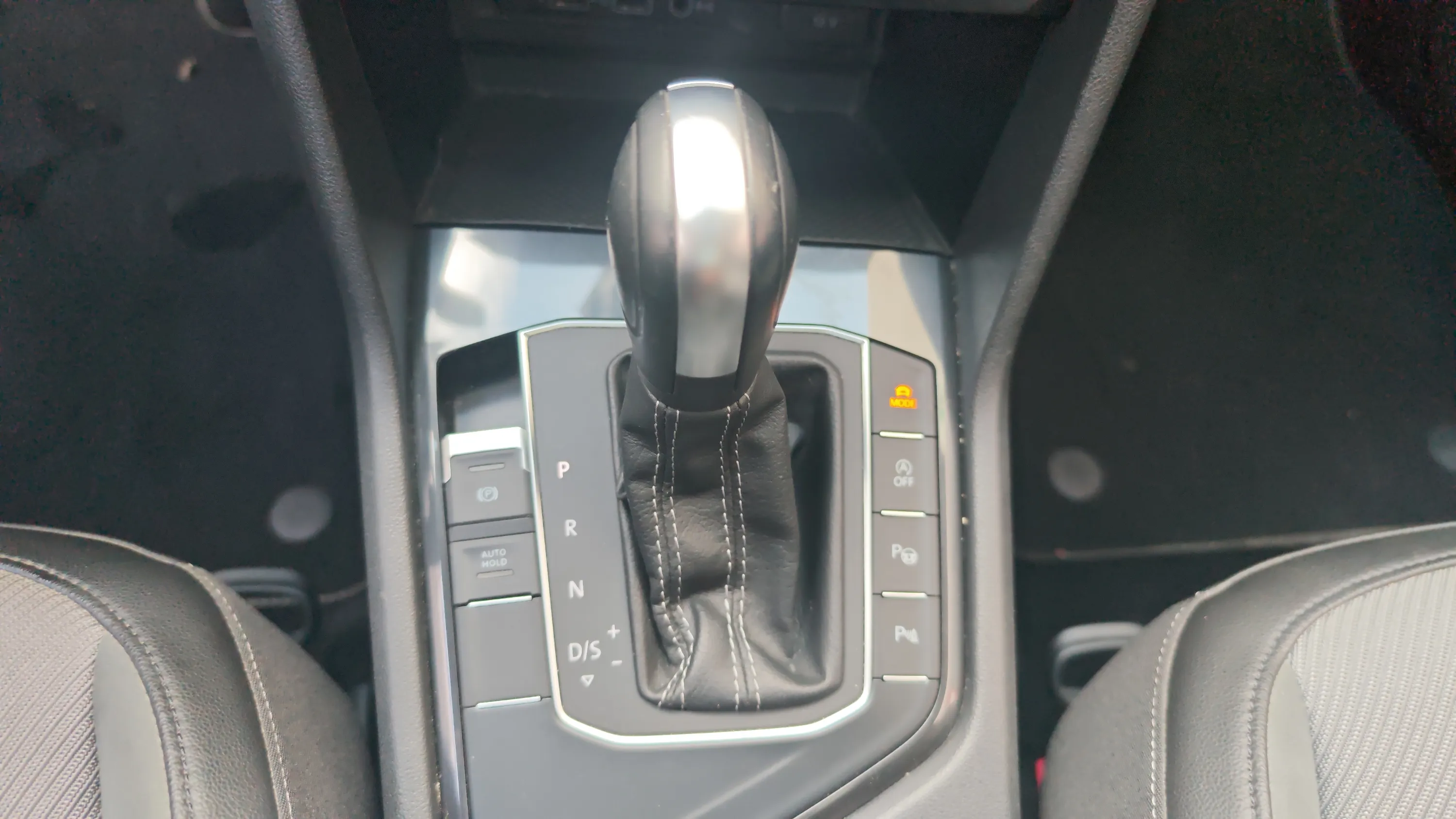 Volkswagen Tiguan Sport 1.5 TSI DSG - foto 9