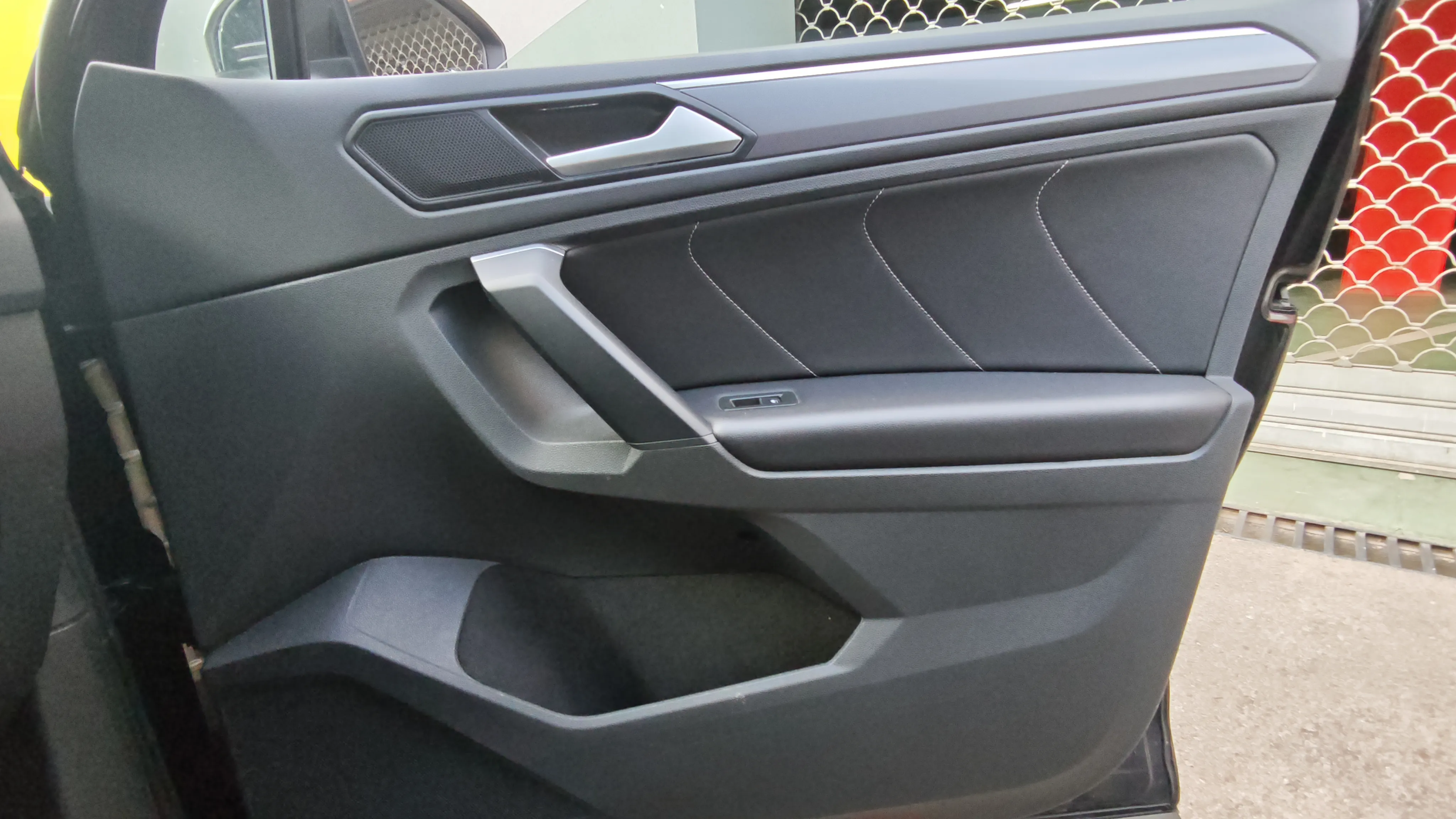 Volkswagen Tiguan Sport 1.5 TSI DSG - foto 20