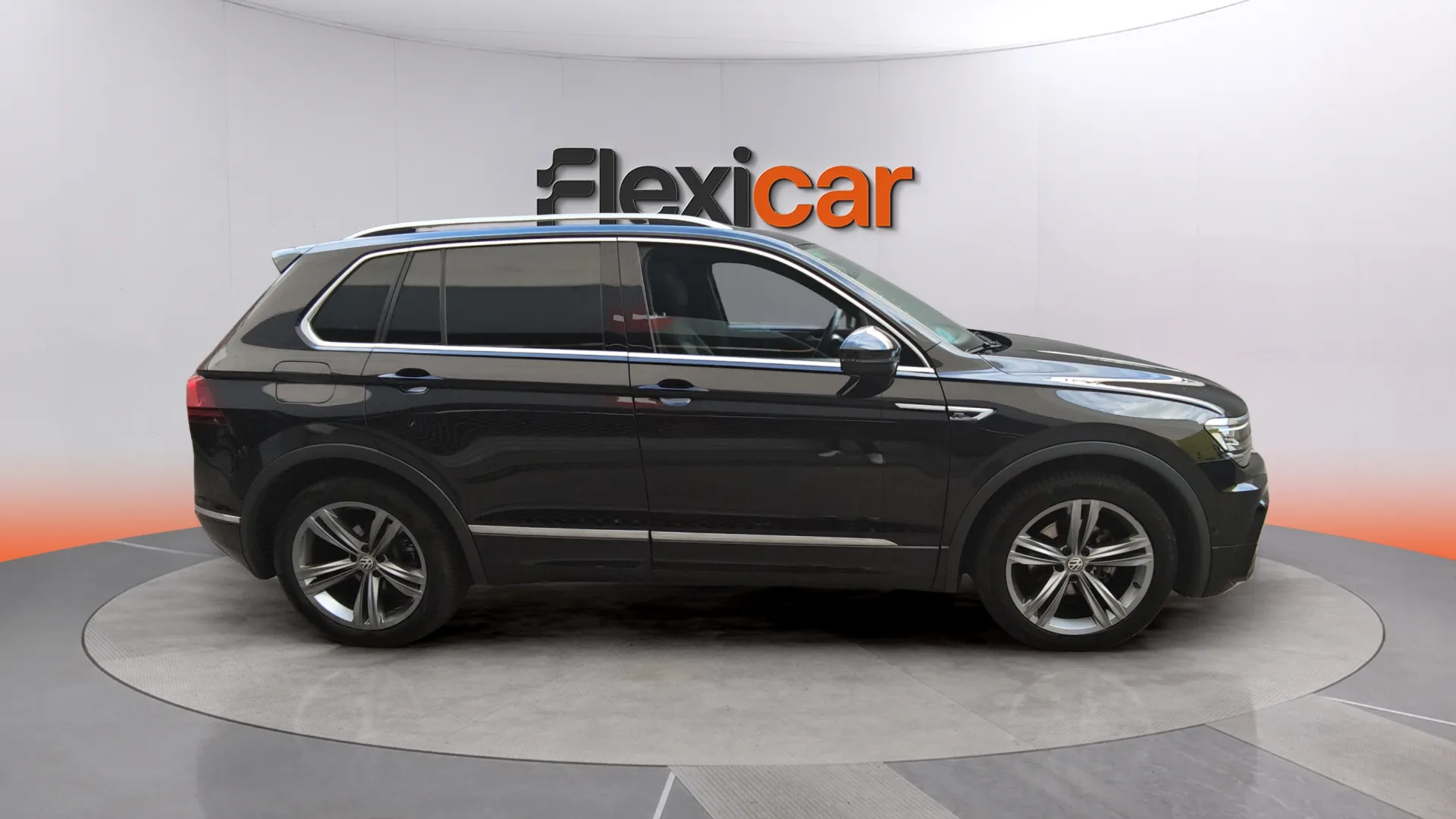 Volkswagen Tiguan Sport 1.5 TSI DSG - foto 3