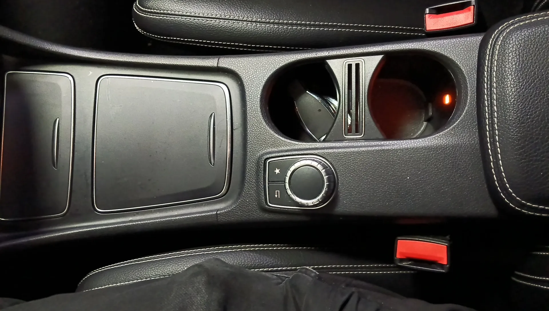 Mercedes-Benz CLA 200 d Shooting Brake - foto 15