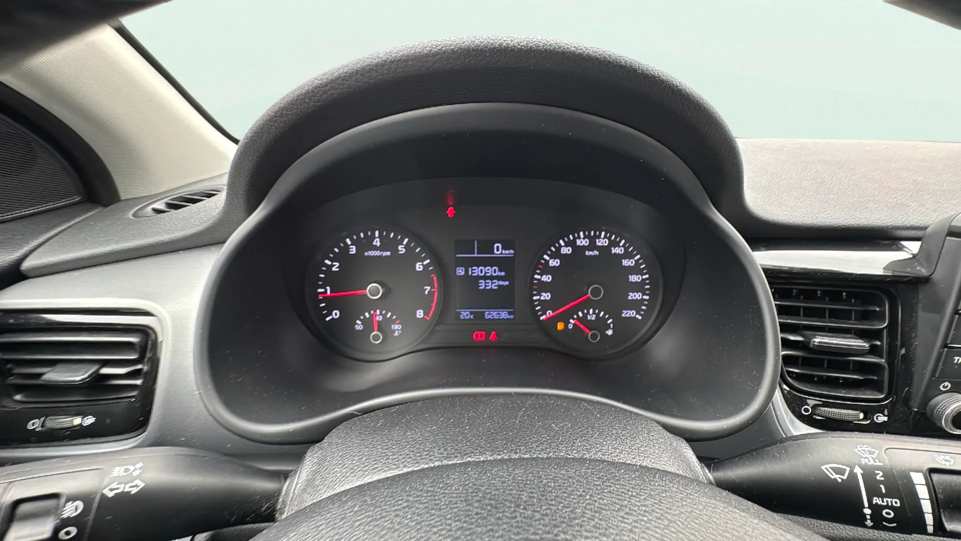 Kia Stonic 1.0 T-GDi Black Edition - foto 10
