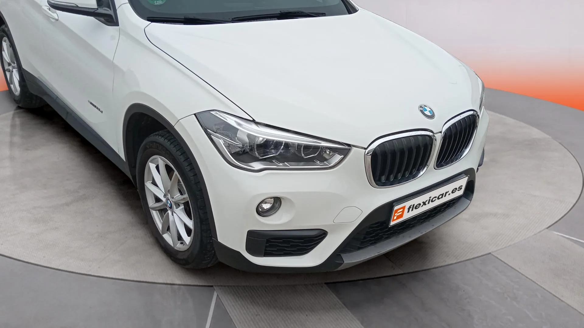 BMW X1 sDrive16d - foto 14