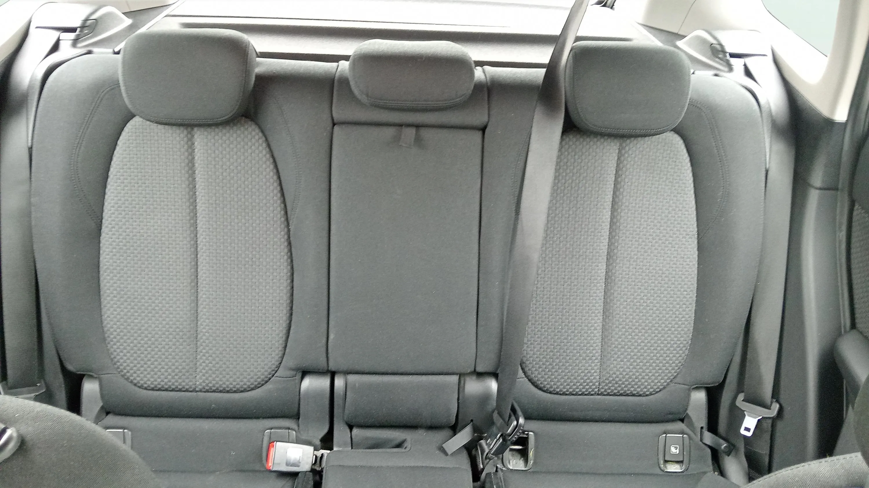 BMW X1 sDrive16d - foto 19