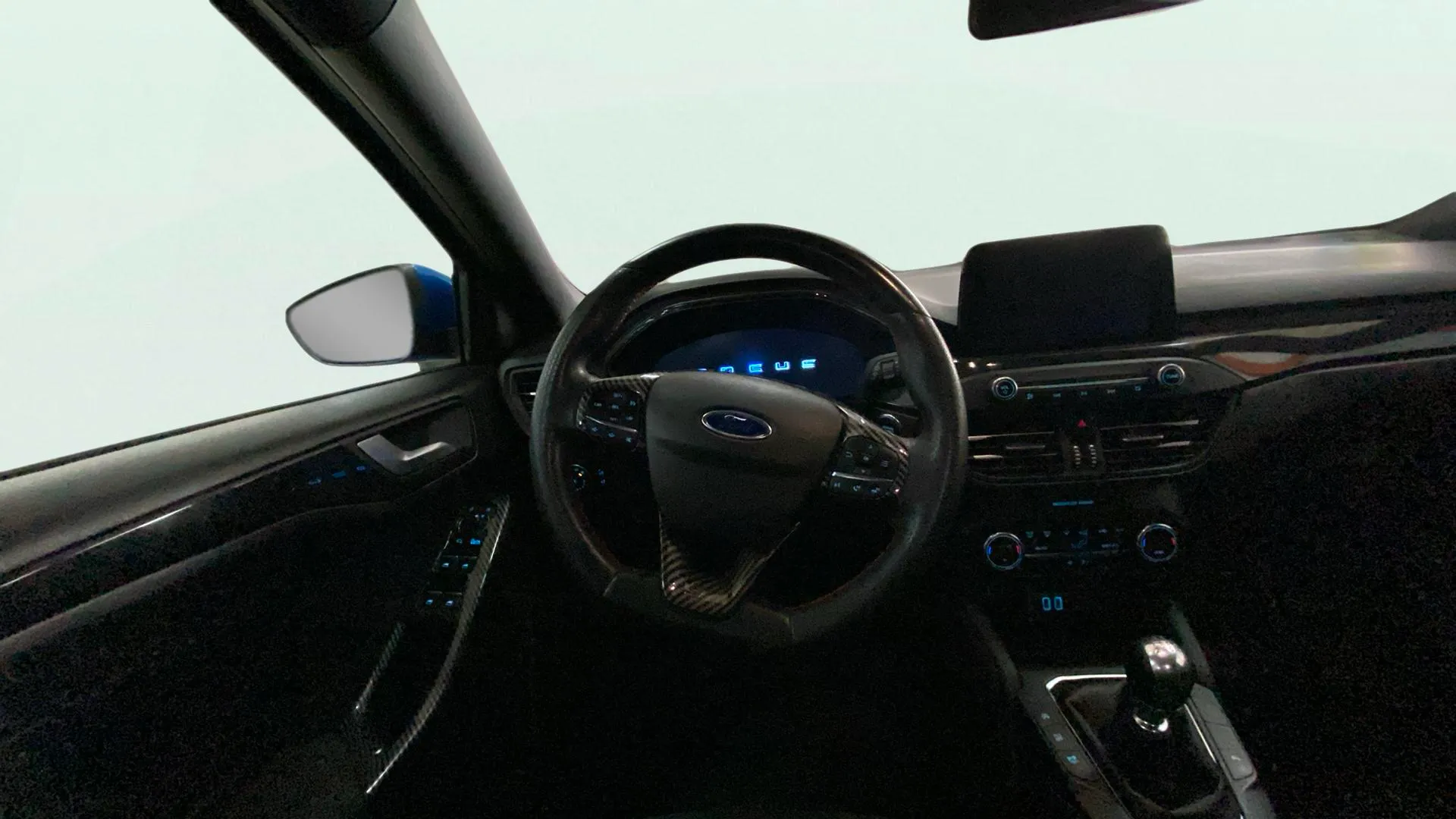Ford Focus 1.0 EcoBoost MHEV Active - foto 12