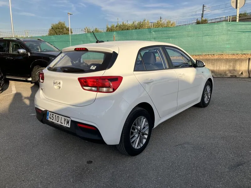 Kia Rio 1.0 T-GDi MHEV iMT Concept - foto 6