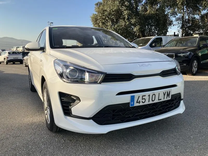 Kia Rio 1.0 T-GDi MHEV iMT Concept - foto 40