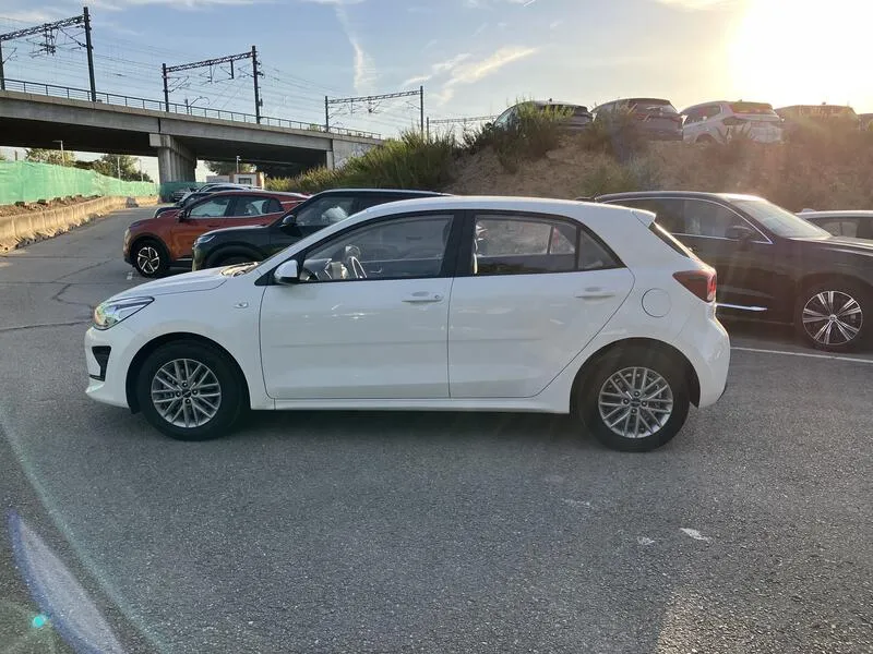 Kia Rio 1.0 T-GDi MHEV iMT Concept - foto 3