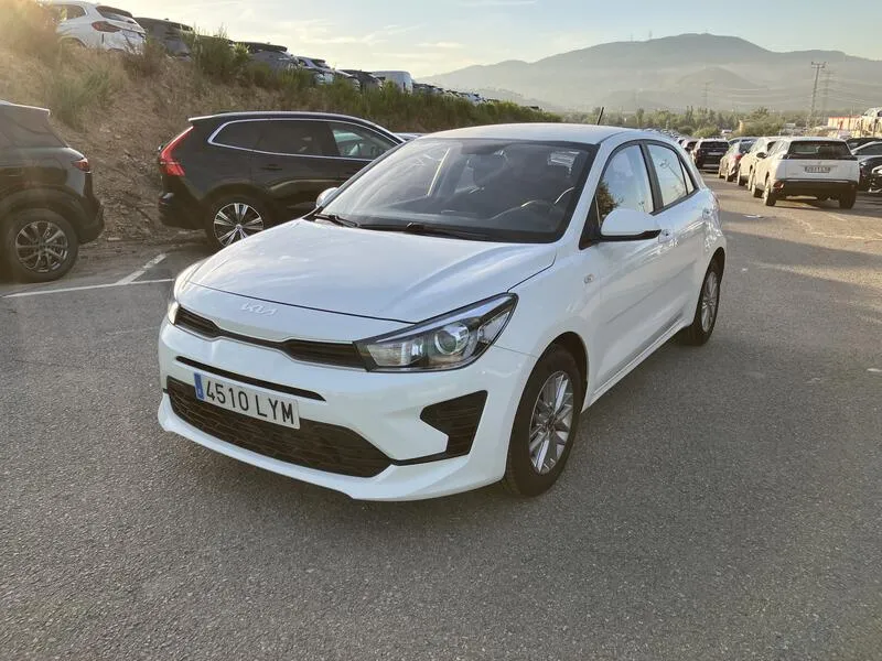 Kia Rio 1.0 T-GDi MHEV iMT Concept