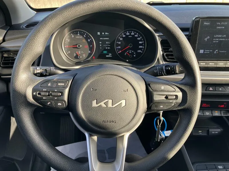 Kia Rio 1.0 T-GDi MHEV iMT Concept - foto 14