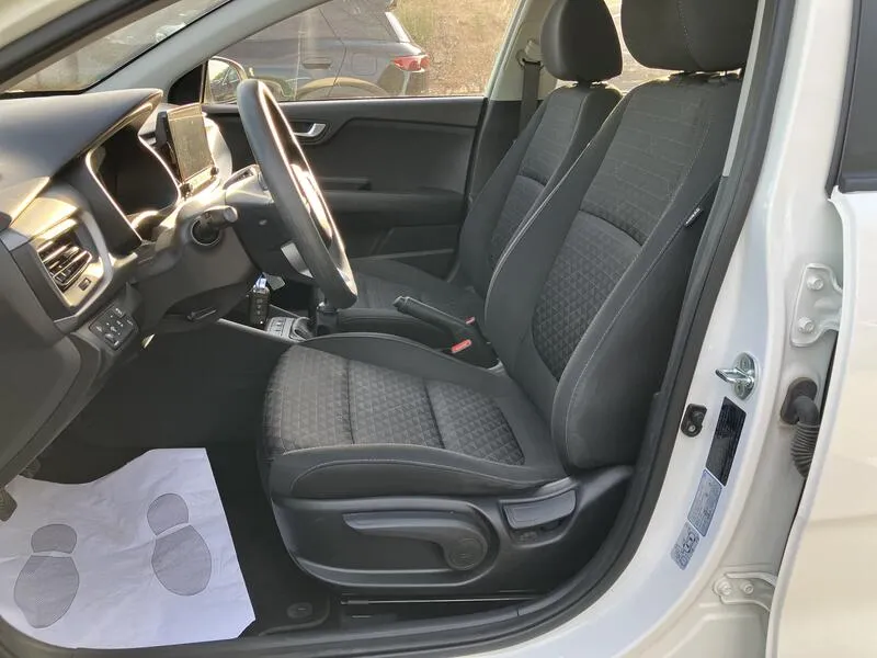 Kia Rio 1.0 T-GDi MHEV iMT Concept - foto 13