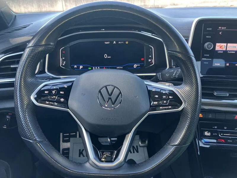 Volkswagen T-Roc R-Line 1.5 TSI DSG - foto 17