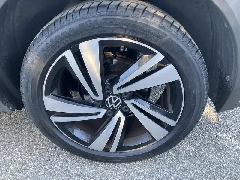 Volkswagen T-Roc R-Line 1.5 TSI DSG - foto 33