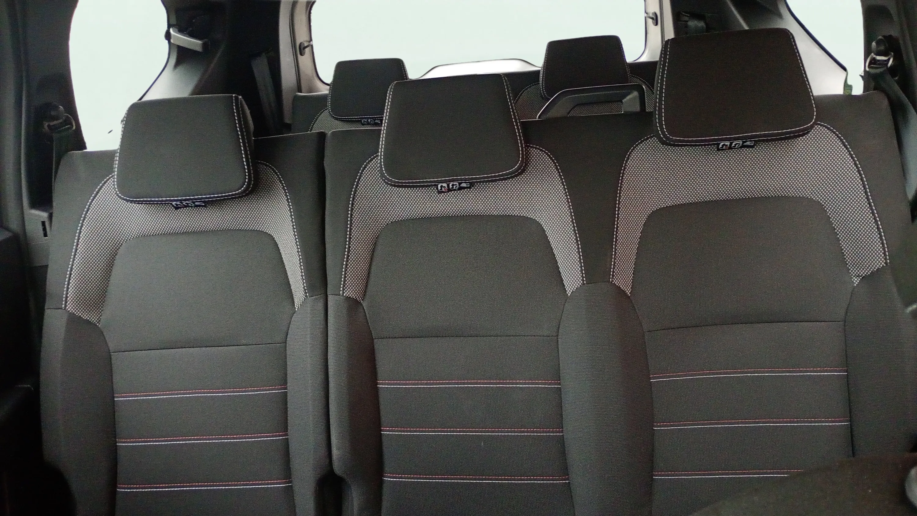 Dacia Jogger Comfort TCe 5 plazas - foto 15