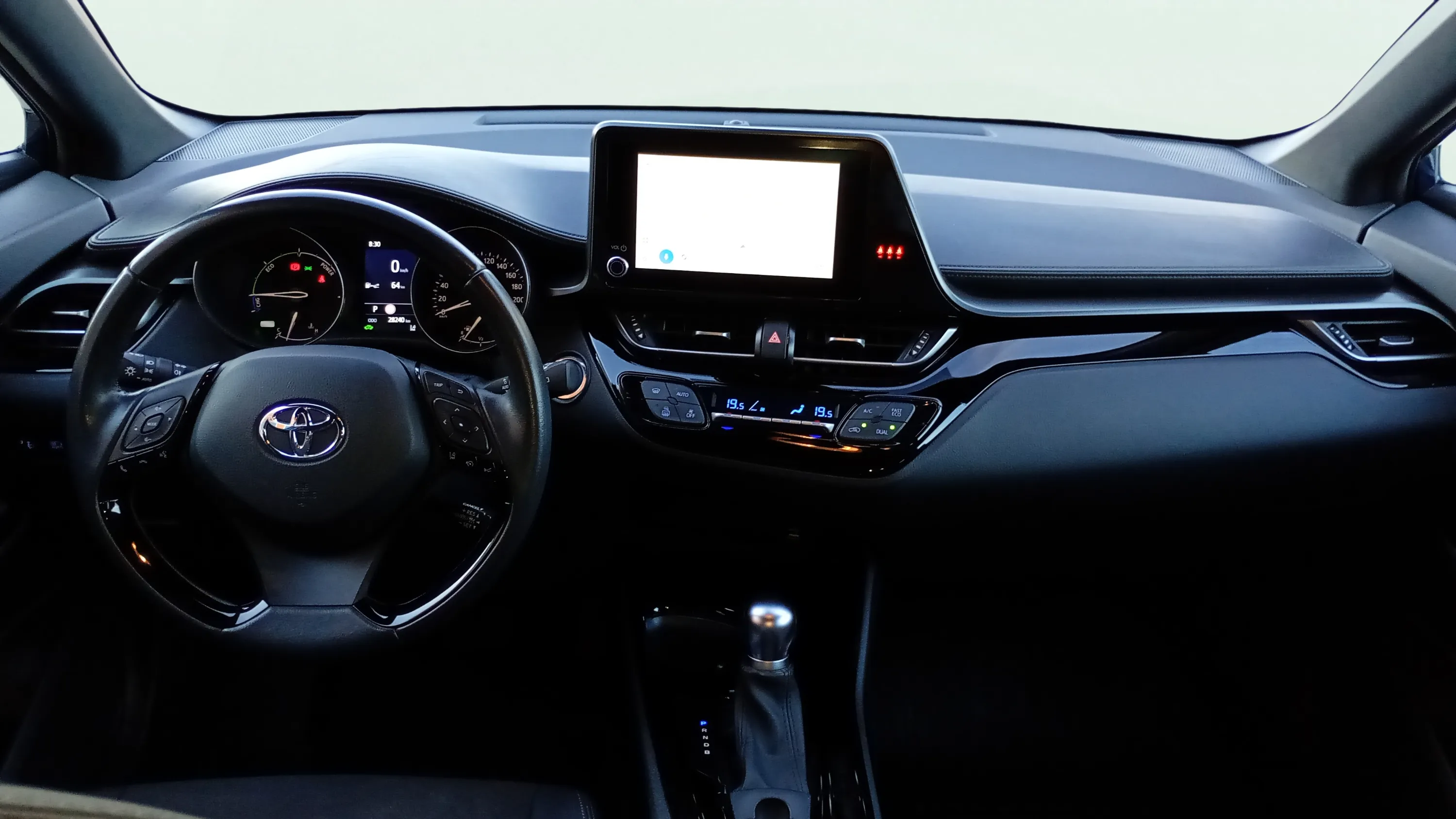 Toyota C-HR 1.8 140H Advance - foto 10