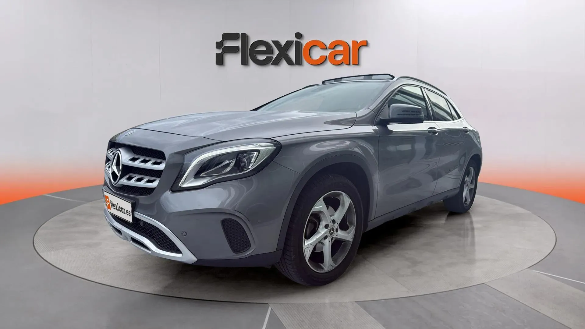 Mercedes-Benz GLA 200 d - foto 4