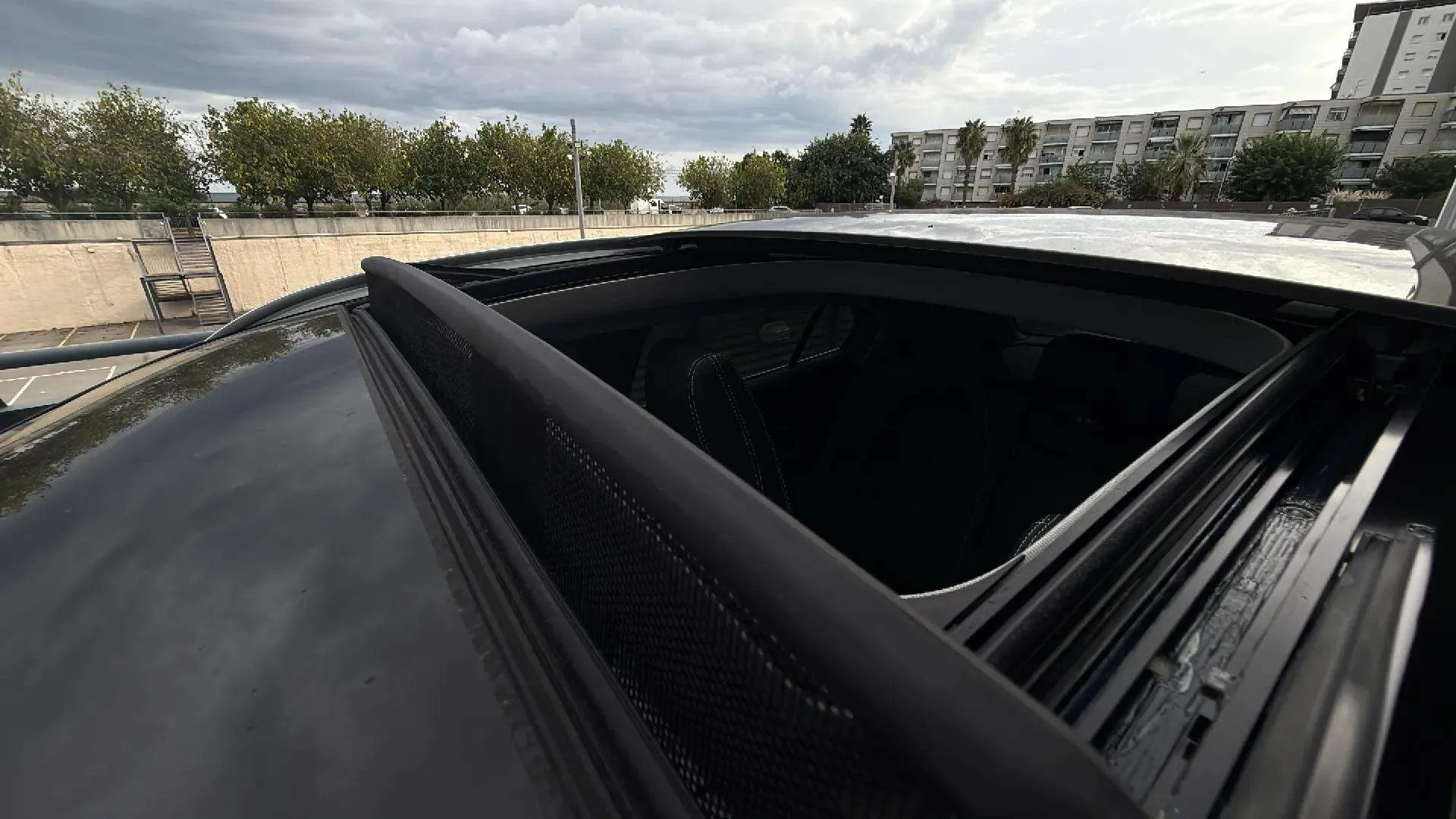 Mercedes-Benz GLA 200 d - foto 30