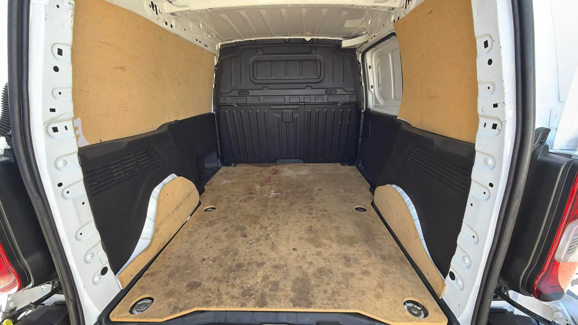 Citroën Berlingo Talla M BlueHDi 100 - foto 15