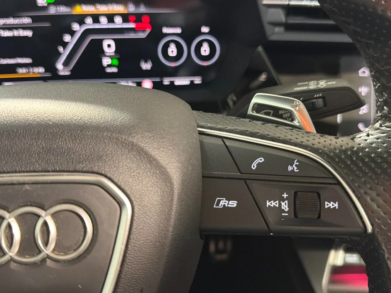 Audi A3 RS3 Sportback TFSI quattro S tron - foto 9