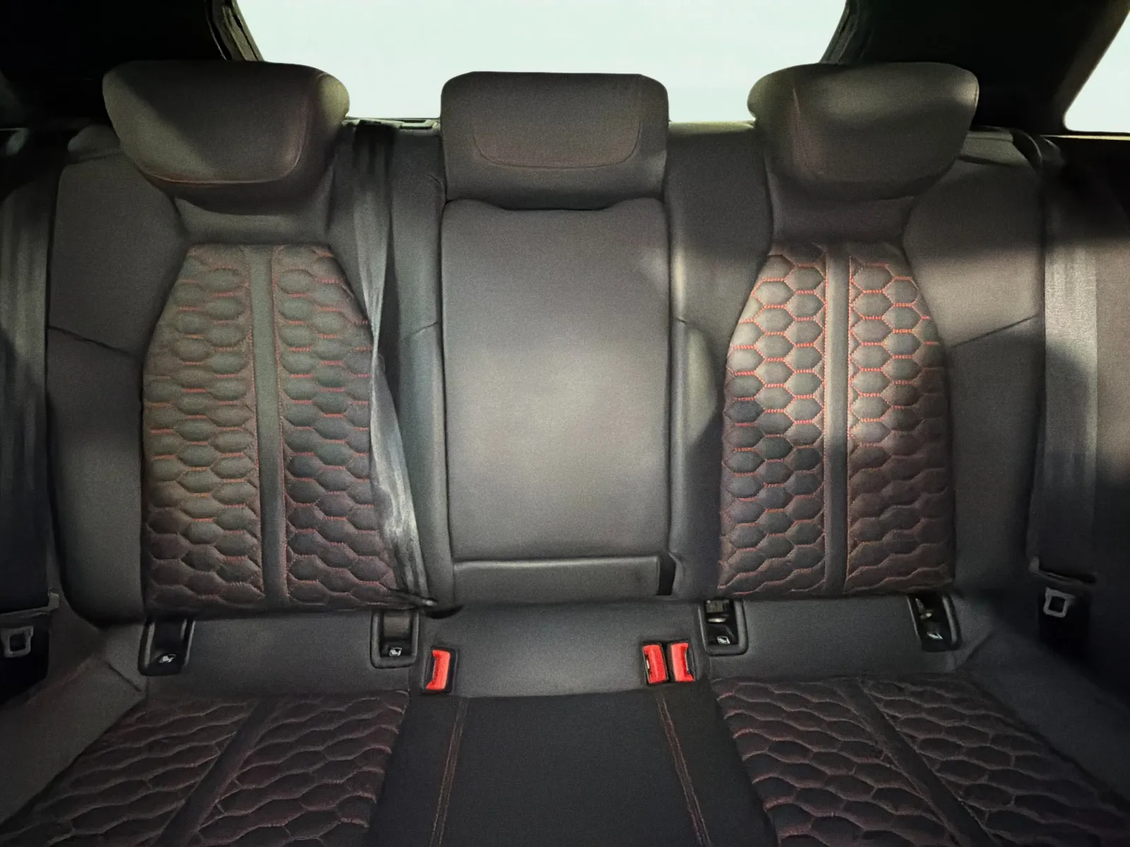 Audi A3 RS3 Sportback TFSI quattro S tron - foto 21
