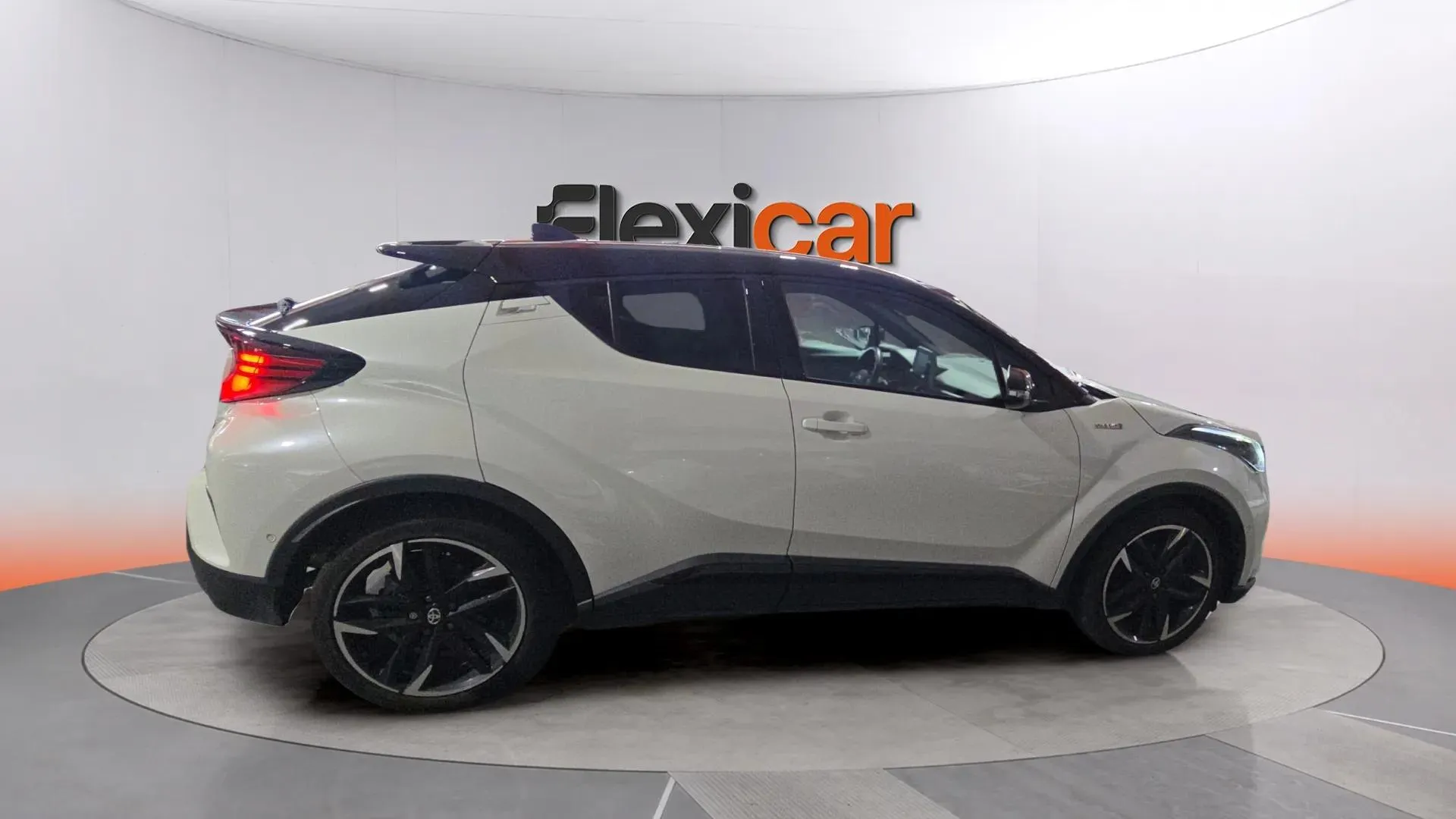 Toyota C-HR 2.0 180H GR Sport - foto 7