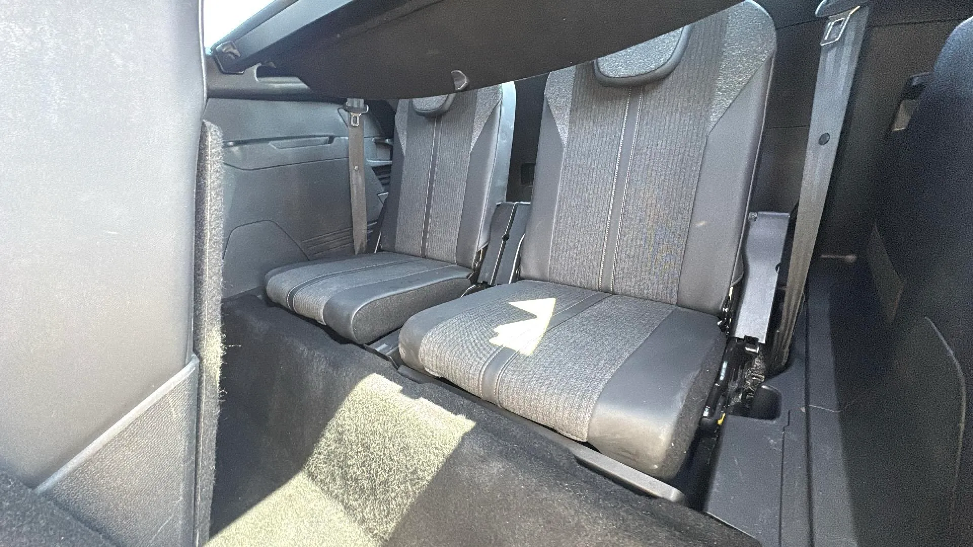 Peugeot 5008 GT-Line 1.6L BlueHDi (120) EAT6 - foto 18