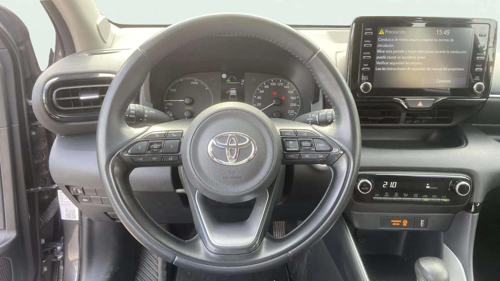 Toyota Yaris 1.5 120H Active Tech - foto 13
