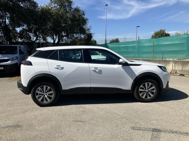 Peugeot 2008 Active PureTech 100 BVM6 - foto 7